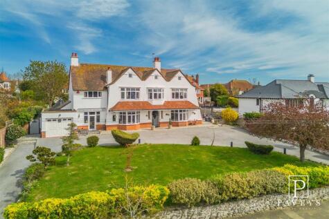 Second Avenue, Frinton-On-Sea