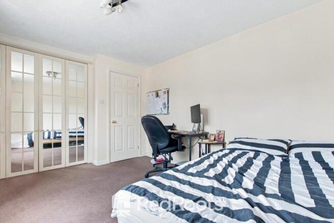2 bed Apartment for sale Image 8