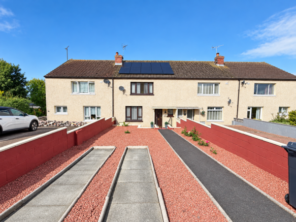 31 Larchfield Road, Dumfries, DG1 4HT - Braidwoods