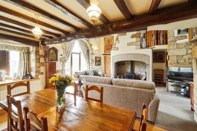3 bed Barn Conversion for sale Image 8