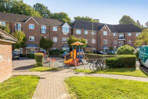47, Rydons Way, Redhill RH1 6ES