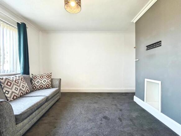 2 bed Terraced for sale Image 6