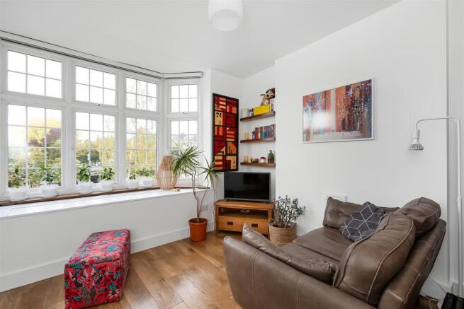 Reception room/kitchen