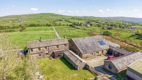 Middle Bank Top Farm, Lumb, Rossendale - With 89 Acres