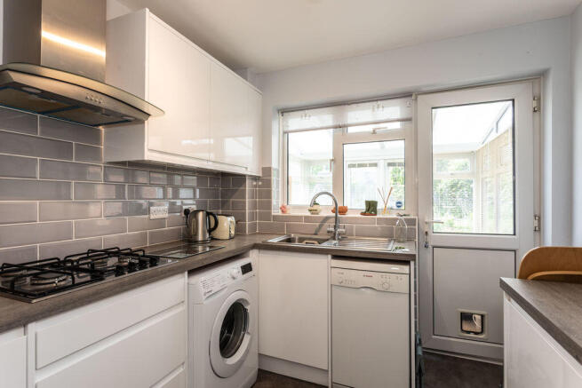 Bishops Close, Hurstpierpoint photo 4