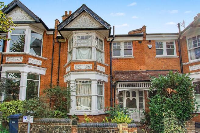7 Netherfield Road, London N12 8DP