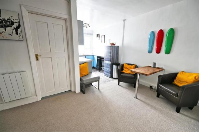 Lounge / Dining Room