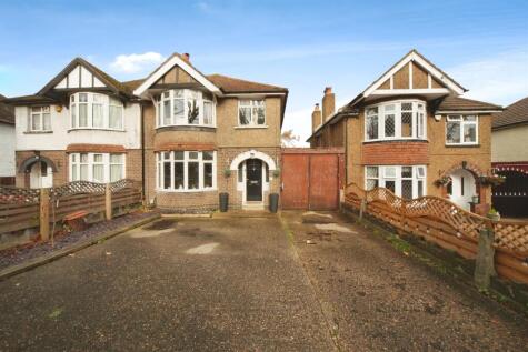 Limbury Road, Luton