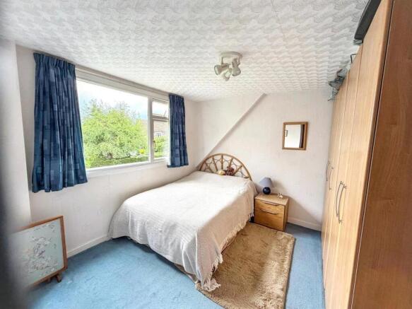 3 bed Detached for sale Image 11
