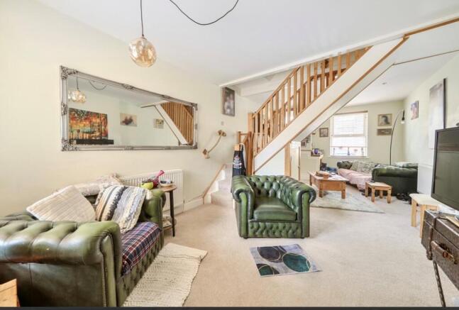3 bed Terraced for sale Image 4
