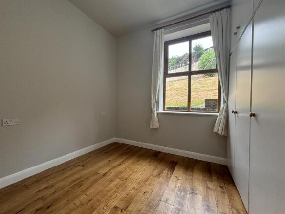 3 bed Detached Bungalow to rent Image 11
