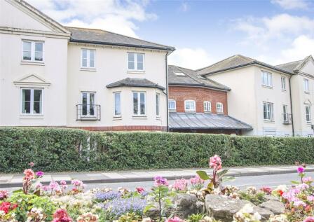 Anchorage Way, Lymington, Hampshire, SO41