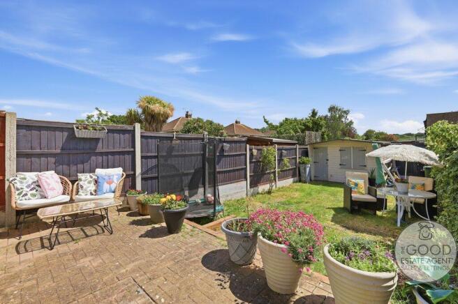 Avondale Drive, Loughton, IG10 3BZ photo 4