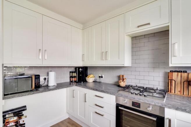 3 bed Terraced for sale Image 10