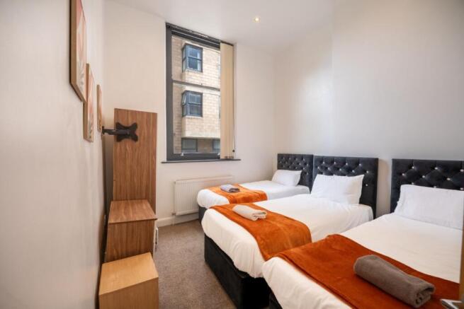2 bed Apartment for sale Image 4