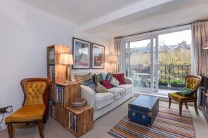 First Floor Flat, 80, Meadow Road, London SW8 1PP