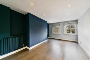 Flat 4, 10, North Tenter Street, London E1 8DL