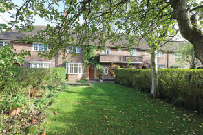 30, Neale Close, East Finchley, London N2 0LF