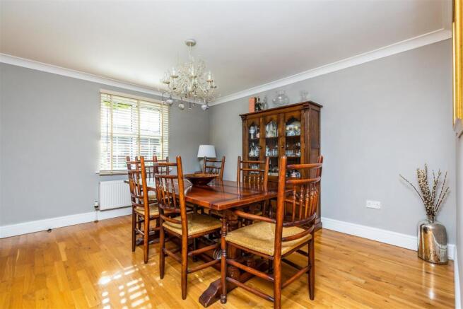 2 Lawson Court, Dunholme, LN2 3UQ-25.jpg