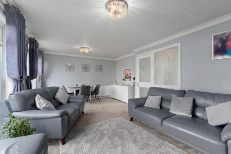 Cleekim Drive, Edinburgh, EH15 3