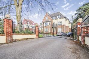 11, 17 The Dene, Forest Road, Poole BH13 6DP
