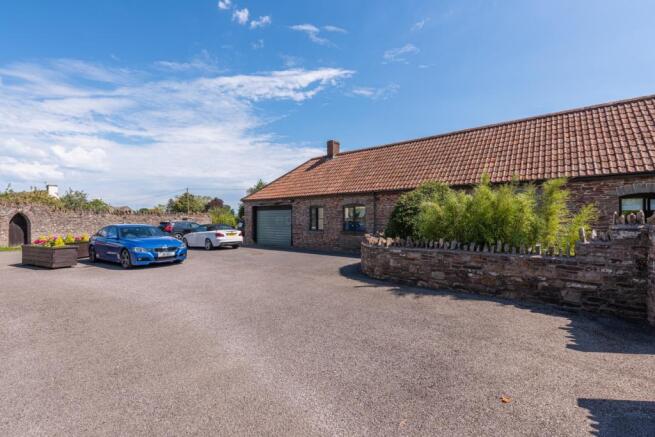 Bagstone Court Stables External (22)