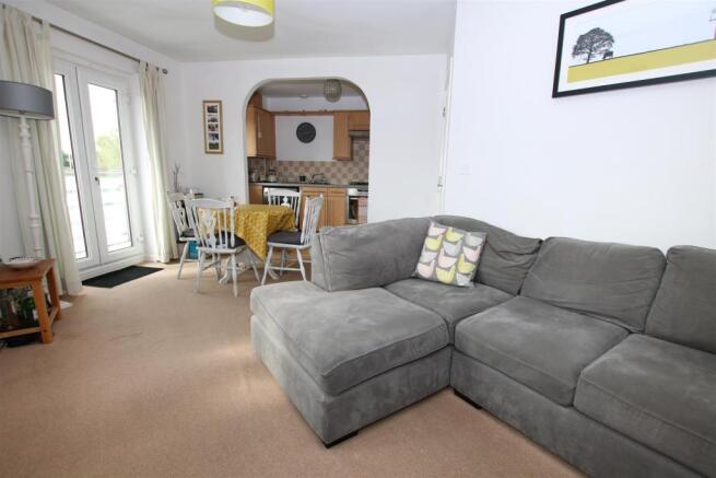living room kitchen.JPG