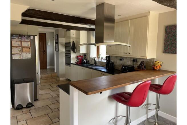 Kitchen/Breakfast