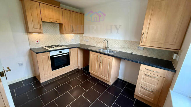 3 bed Town House for sale Image 5