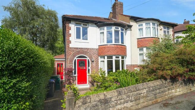 40LydgateHallCres-22.jpg