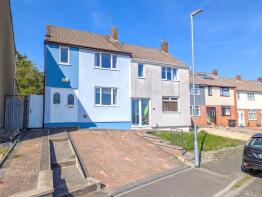 39, Cotswold View, Kingswood BS15 1TY