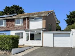 27, Chynance Drive, Newquay TR7 2AA