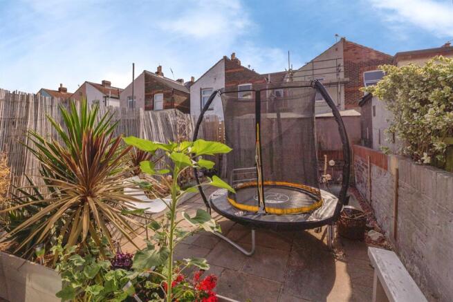 House in Portsmouth - View 5