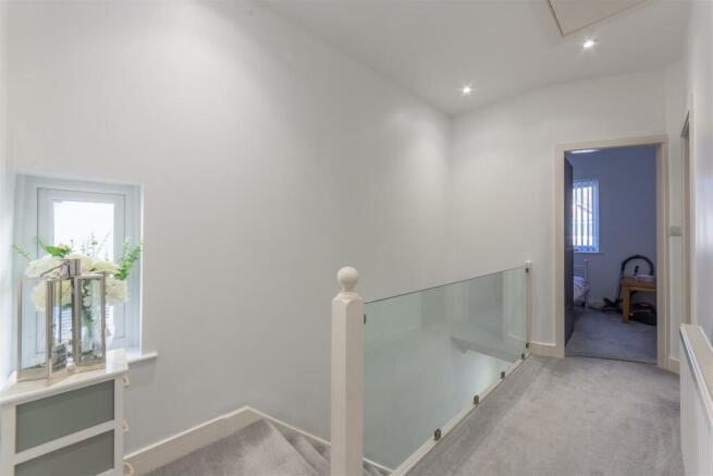 2 Twmpath Gardens-9.jpg