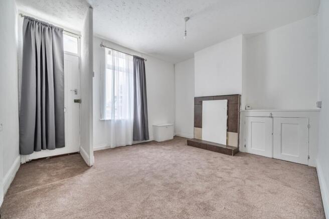 -69c3baefd17a9-l-...