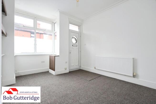 BAY FRONTED LOUNGE