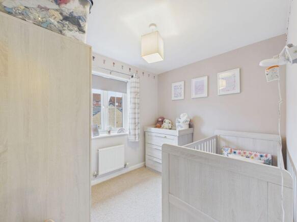 4 bed Link Detached House for sale Image 9