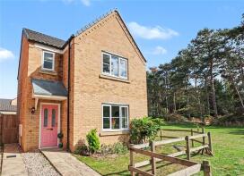 10, Nightjar Way, Norwich NR7 8GY