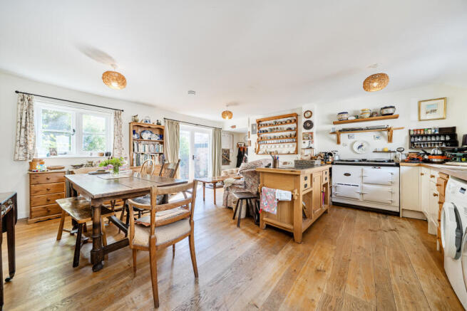 Kitchen / Dining Room