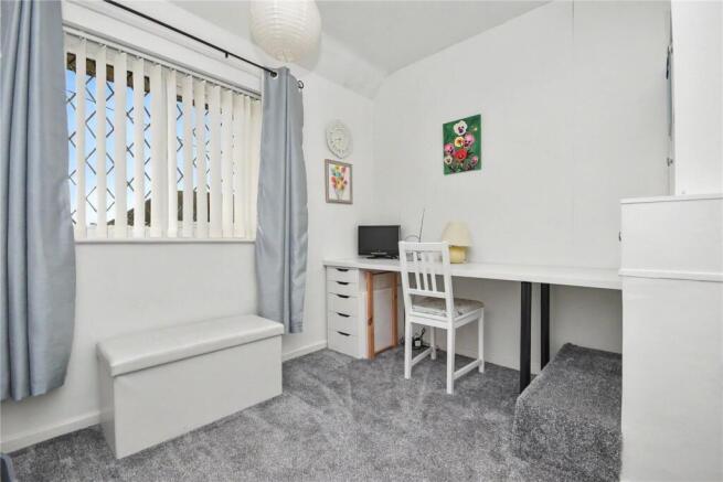 3 bed Semi-Detached for sale Image 10