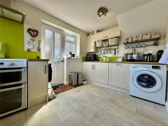 2 bed Bungalow for sale Image 4