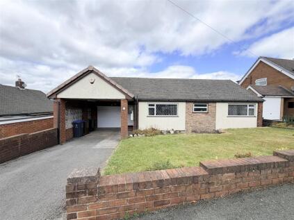 25 Moorland Road, Leek