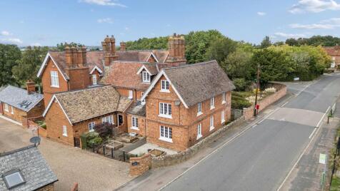 High Street, Ridgmont, MK43