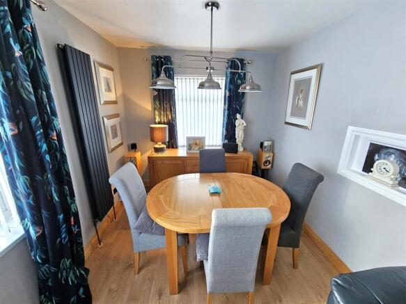 Dining Area.jpg