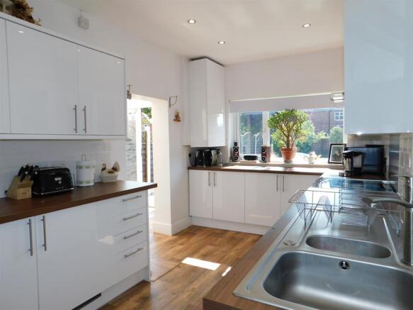 kitchen 2