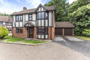 12, Shire Close, Bagshot GU19 5RA