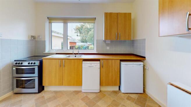 The-Gables-Woodside-Ave-Grantown-On-Spey-Kitchen.j