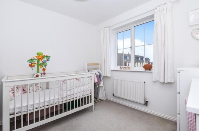 7 Caspian Close