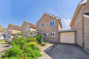 3, Pizey Close, Clevedon BS21 7TP