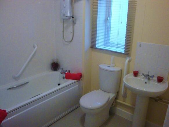 Photo 6